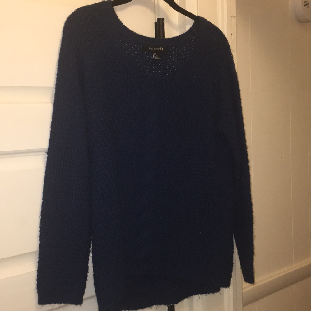 Forever21 Navy blue sweater size M
